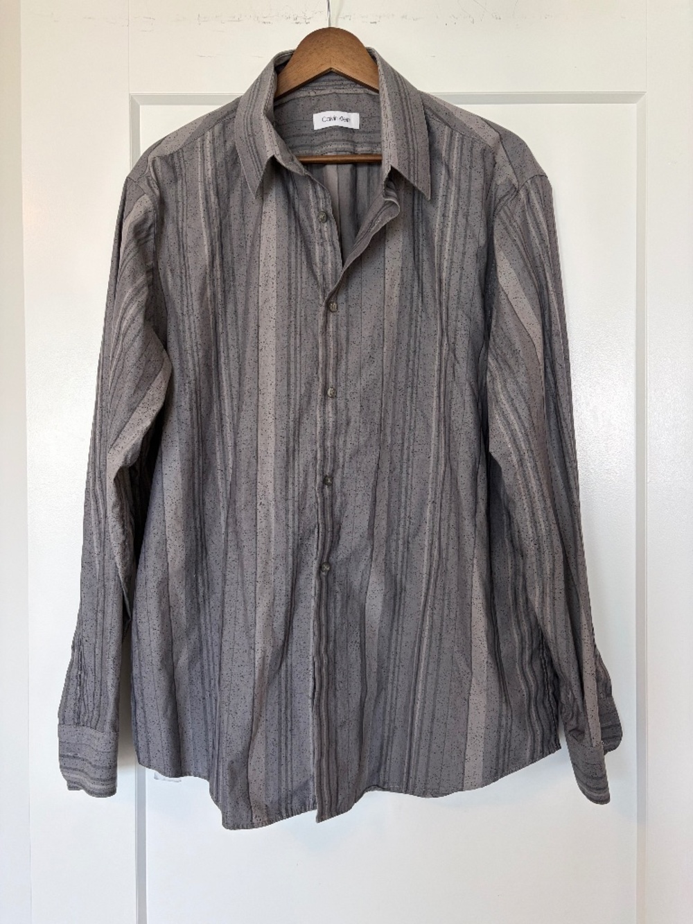 Calvin Klein Dress Shirt Size 17/34-35 Gray Speckled Stripe — Like New